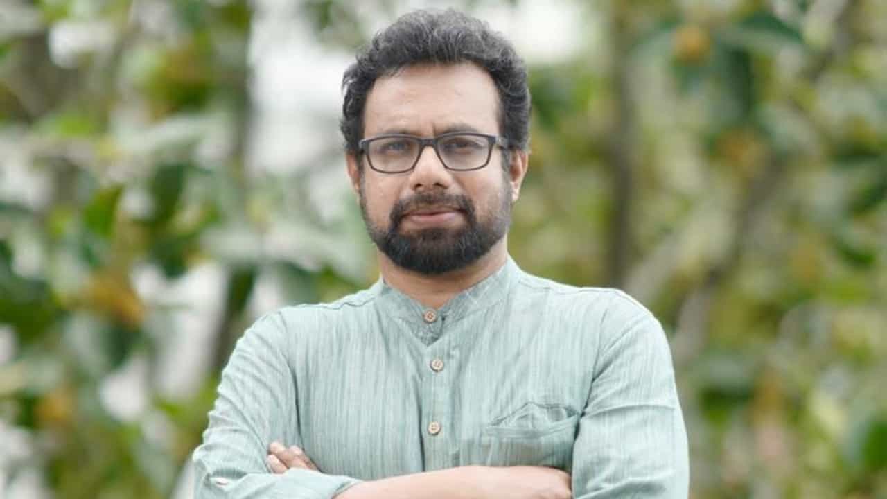 John Brittas: ബജ്‌റംഗദള്‍ പ്രവര്‍ത്തകരെ വിളിച്ചുവരുത്തിയത് റെയില്‍വേ ടിടിഇ; കന്യാസ്ത്രീയുടെ കുടുംബം പറഞ്ഞത് ഞെട്ടിക്കുന്ന കാര്യങ്ങള്‍