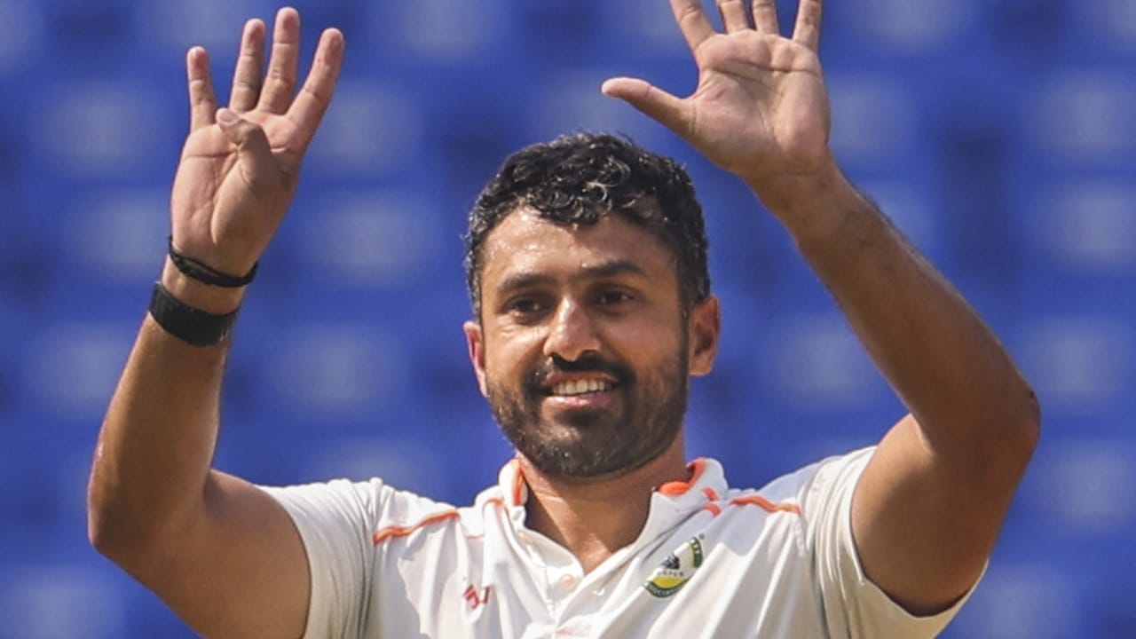 ഇന്ന് അവസരം കിട്ടിയാല്‍ കരുണിന് മികച്ച പ്രകടനം പുറത്തെടുത്തേ മതിയാകൂ. ലോര്‍ഡ്‌സിലും നിരാശപ്പെടുത്തിയാല്‍ പരമ്പരയിലെ ബാക്കി മത്സരങ്ങളില്‍ താരം പ്ലേയിങ് ഇലവനിലെത്താനുള്ള സാധ്യതകള്‍ മങ്ങും.