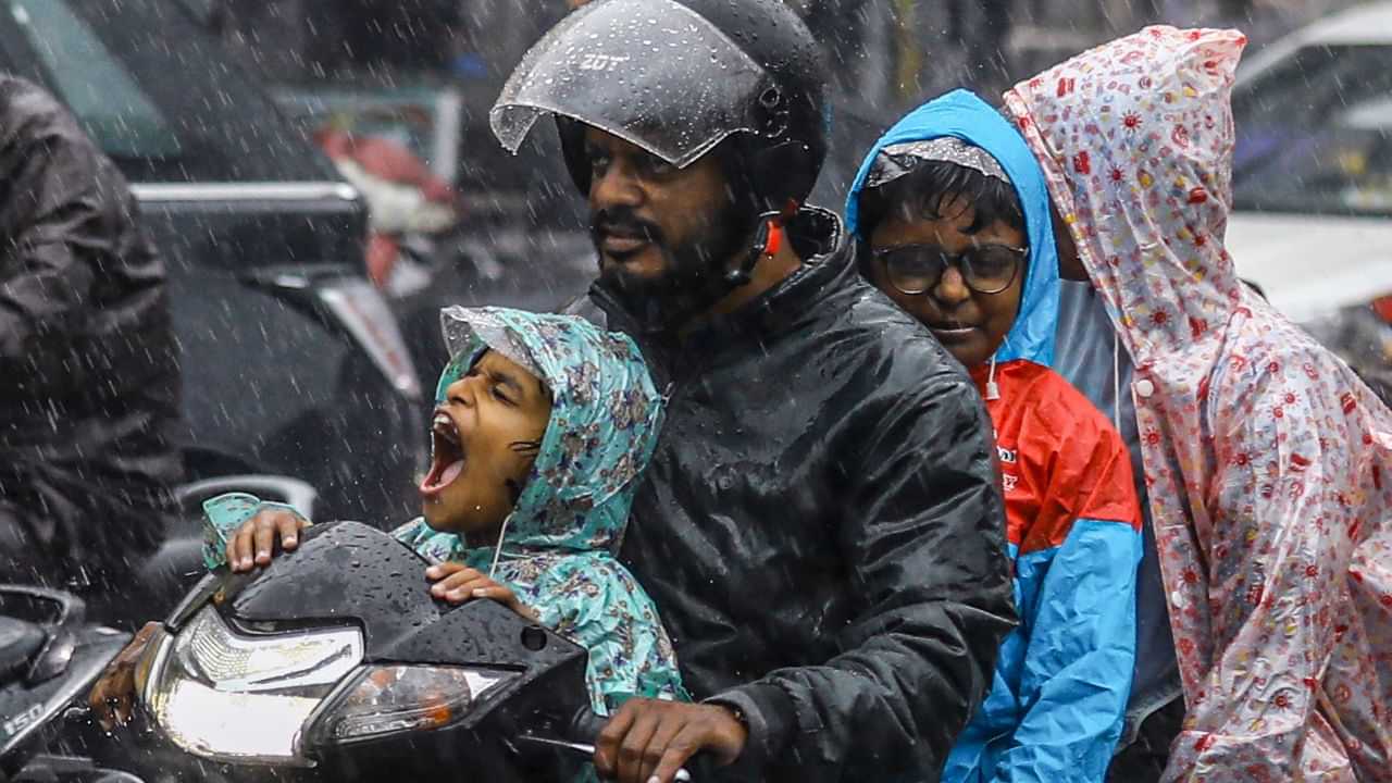 Kerala Rain Holiday: ഇന്നും സ്കൂളിൽ പോകണ്ട!; ഈ ജില്ലയിലെ വിദ്യാഭ്യാസ സ്ഥാപനങ്ങൾക്ക് അവധി