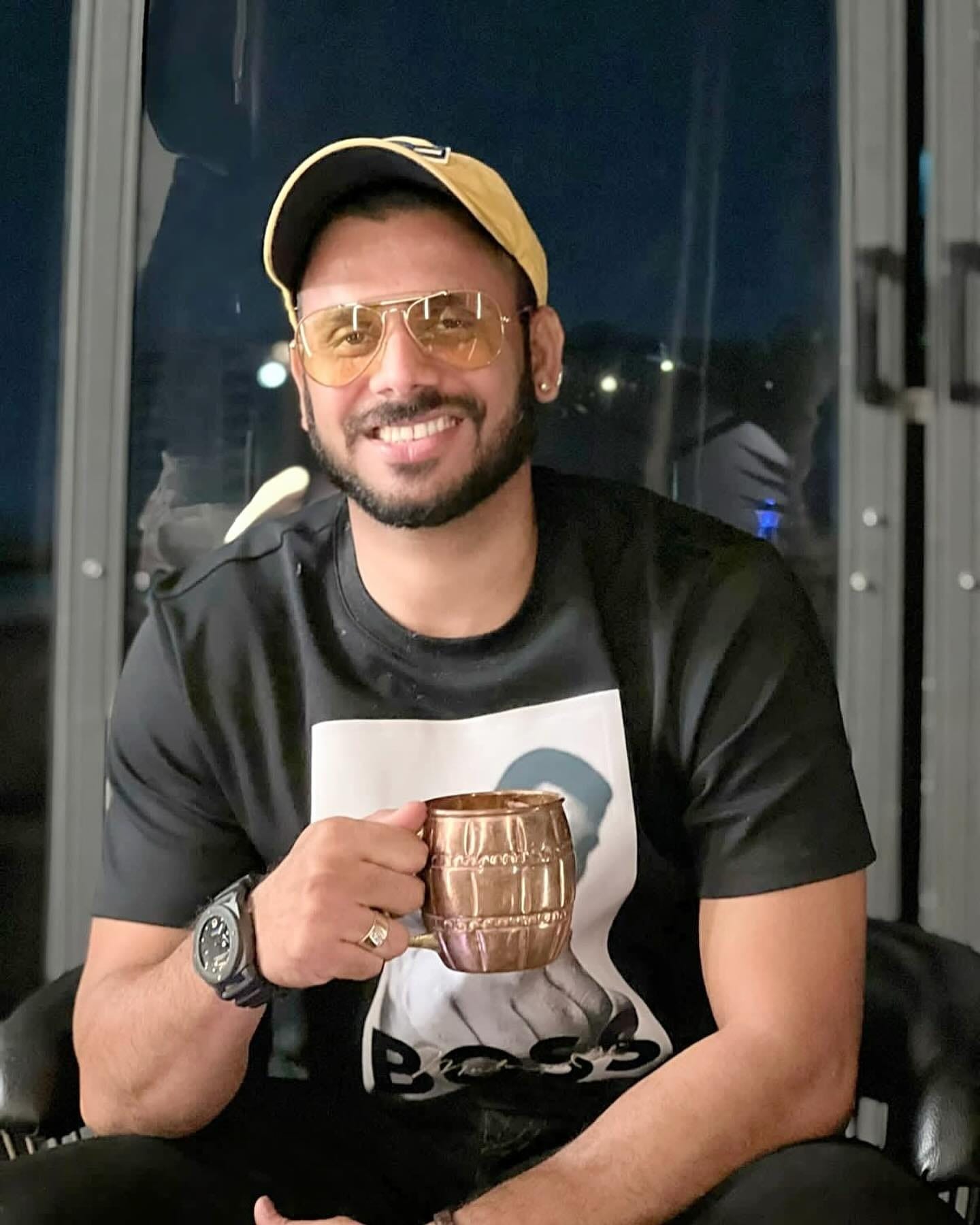 വാർത്താ ഏജൻസിയായ എഎൻഐയ്ക്ക് നൽകിയ അഭിമുഖത്തിലാണ് അദ്ദേഹത്തിൻ്റെ പ്രതികരണം. ലെജൻഡ്സ് ലീഗിൽ ഇന്ത്യ - പാകിസ്താൻ മത്സരം റദ്ദാക്കിയിരുന്നു. ഇതോടെയാണ് ഏഷ്യാ കപ്പിൽ കളിക്കാനുള്ള ബിസിസിഐയുടെ തീരുമാനത്തിനെതിരെ വിമർശനമുയർന്നത്.