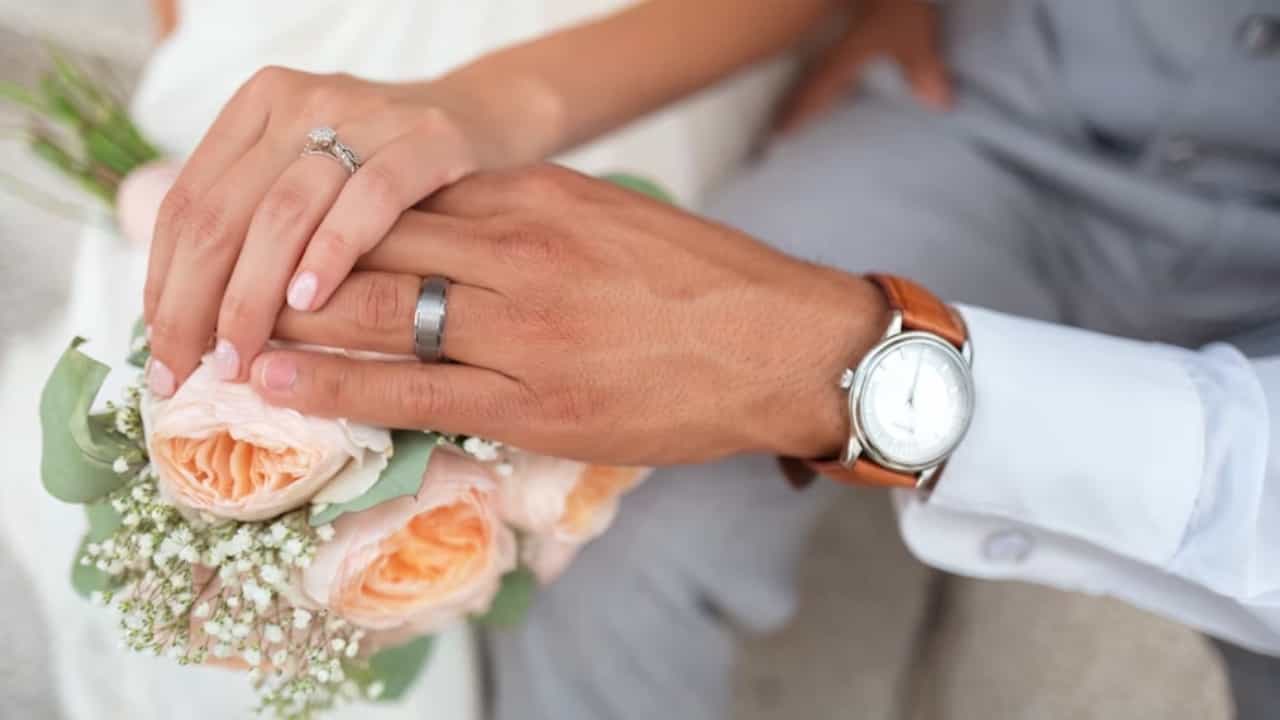 Dubai: വിവാഹത്തിന് ശമ്പളത്തോടുകൂടി 10 ദിവസത്തെ അവധി; സർക്കാർ ജോലിക്കാർക്ക് ദുബായ് ഭരണാധികാരിയുടെ സമ്മാനം