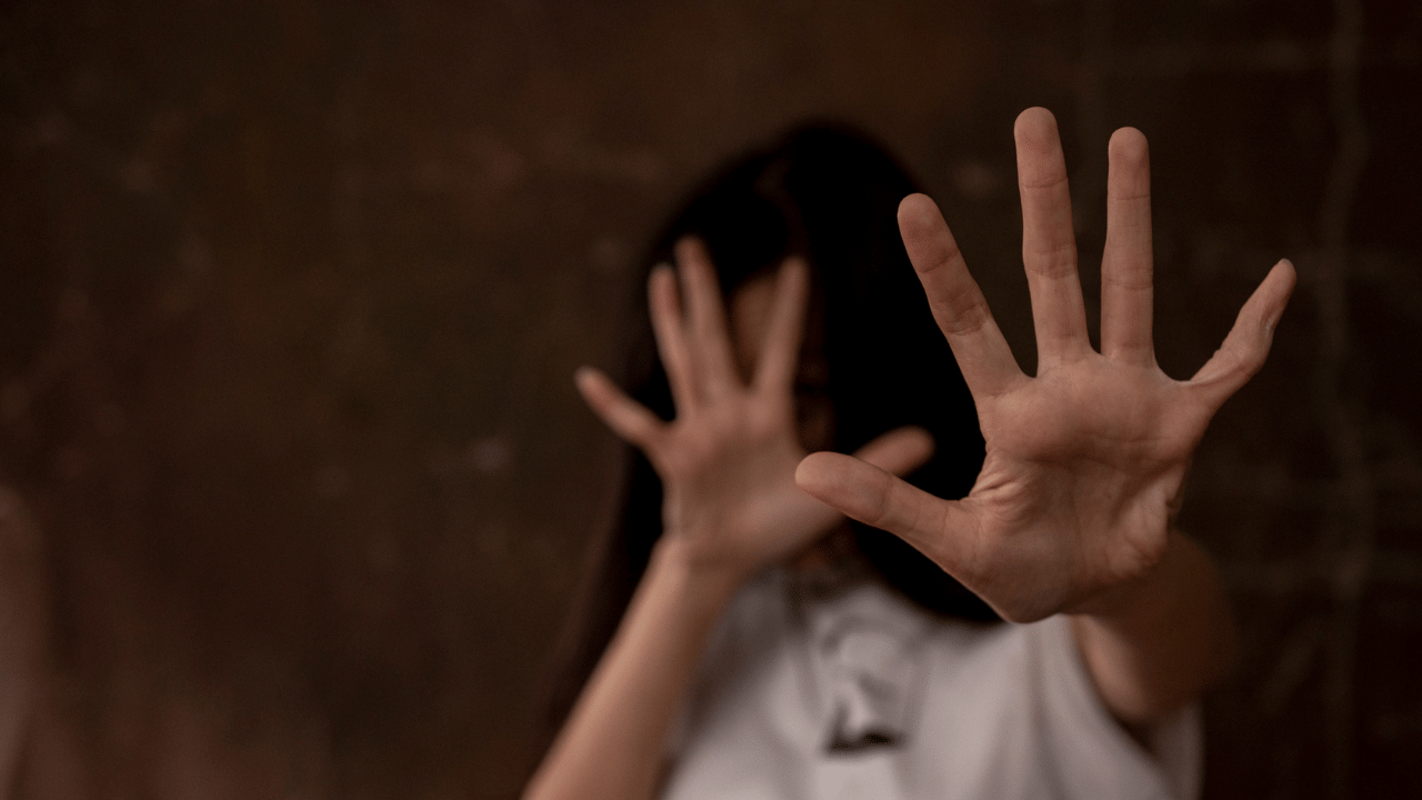 Odisha Couple Assault Case: ദമ്പതികളെ കലപ്പയിൽകെട്ടി നാടുചുറ്റിച്ചു; ക്രൂരത ഒരേ ഗോത്രത്തിൽനിന്ന് വിവാഹം കഴിച്ചതിന്, സംഭവം ഒഡീഷയിൽ