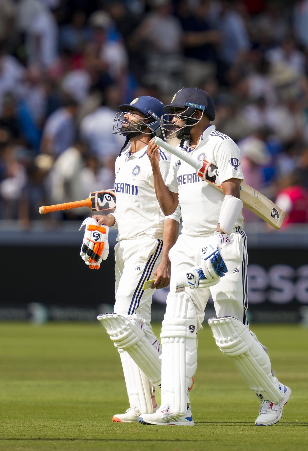 മത്സരത്തിൻ്റെ ആദ്യ ഇന്നിംഗ്സിൽ ഇരു ടീമുകളും 387 റൺസ് വീതം നേടി പുറത്തായിരുന്നു. രണ്ടാം ഇന്നിംഗ്സിൽ ഇംഗ്ലണ്ട് 192 റൺസിന് ഓൾഔട്ടായി. 193 റൺസ് വിജയലക്ഷ്യവുമായി ഇറങ്ങിയ ഇന്ത്യ 170 റൺസ് നേടി പുറത്തായി. ജഡേജ രണ്ട് ഇന്നിംഗ്സിലും ഫിഫ്റ്റിയടിച്ചു.