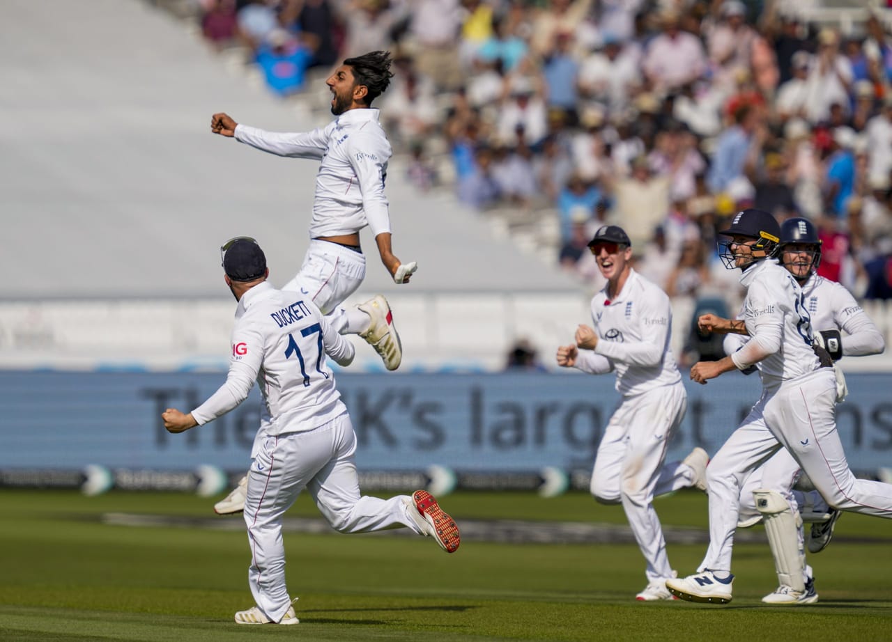 മത്സരത്തിൽ വിജയിച്ചെങ്കിലും ഇംഗ്ലണ്ടിന് ഒരു തിരിച്ചടി നേരിട്ടു. മൂന്നാം ടെസ്റ്റ് ആരംഭിക്കുന്നതിന് മുൻപ് ലോക ടെസ്റ്റ് ചാമ്പ്യൻഷിപ്പ് പട്ടികയിൽ രണ്ടാം സ്ഥാനത്തായിരുന്നു ഇംഗ്ലണ്ട്. ലോർഡ്സിലെ രണ്ടാം ടെസ്റ്റ് മത്സരത്തിന് പിന്നാലെ ഇംഗ്ലണ്ട് മൂന്നാം സ്ഥാനത്തേക്ക് പിന്തള്ളപ്പെട്ടു.