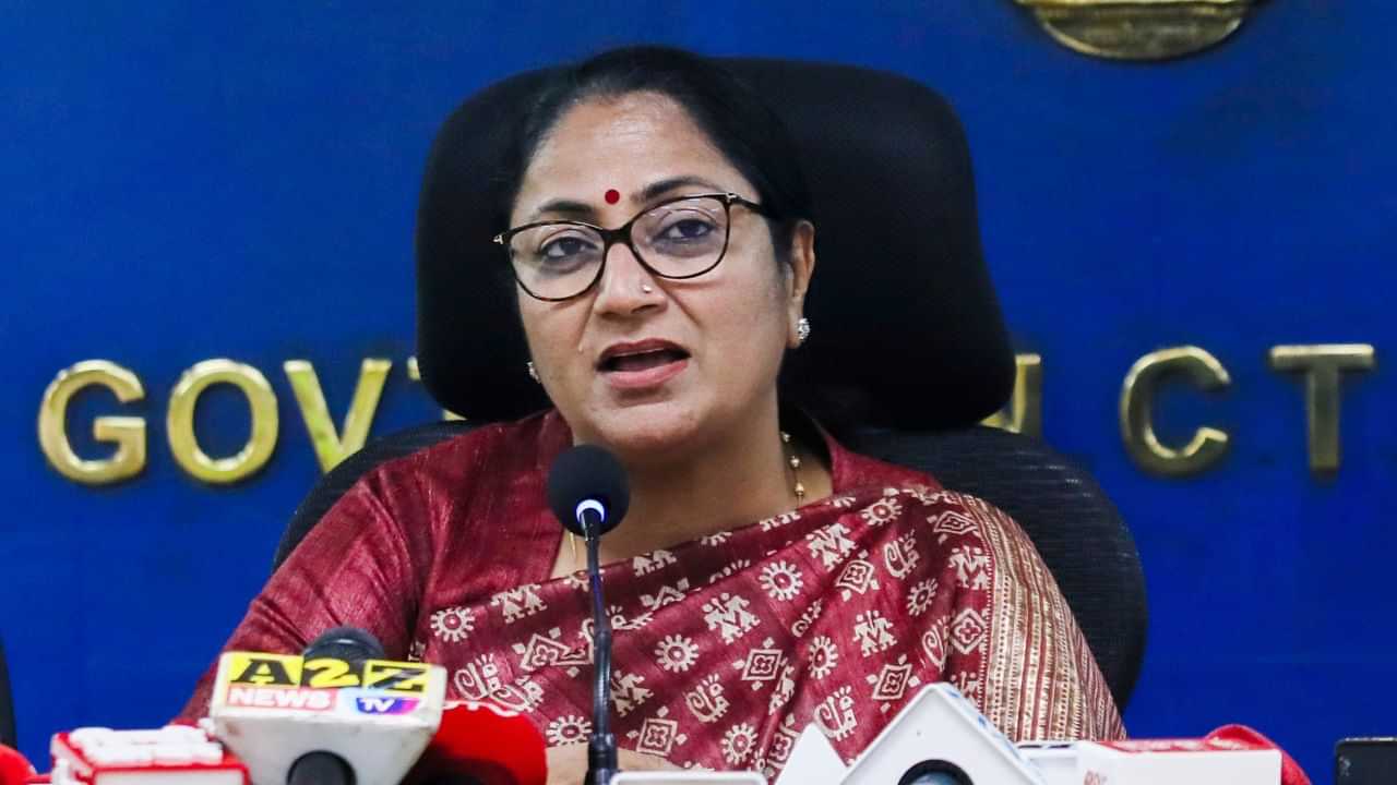 Yamuna Sand Mining: യമുനയിലെ മണല്‍ ഖനനം തടയാന്‍ നടപടികള്‍ സ്വീകരിക്കുക; യോഗിക്ക് കത്തെഴുതി ഡല്‍ഹി മുഖ്യമന്ത്രി