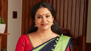 Sheelu Abraham: അബാം മൂവീസ് എന്നാൽ പടക്കം എന്നാണ് പറയുന്നത്; അഭിനയിച്ച മോഹൻലാലും മമ്മൂട്ടിയും അടക്കമുള്ളവരെ മറക്കും: ഷീലു അബ്രഹാം