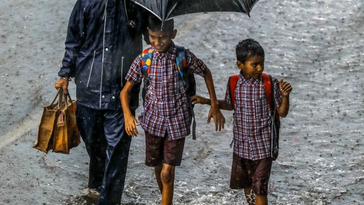 School Holiday: ഇന്ന് സംസ്ഥാനത്ത് ഒരു ജില്ലയിൽ വിദ്യാഭ്യാസ സ്ഥാപനങ്ങൾക്ക് അവധി; സ്കൂളുകളല്ല!