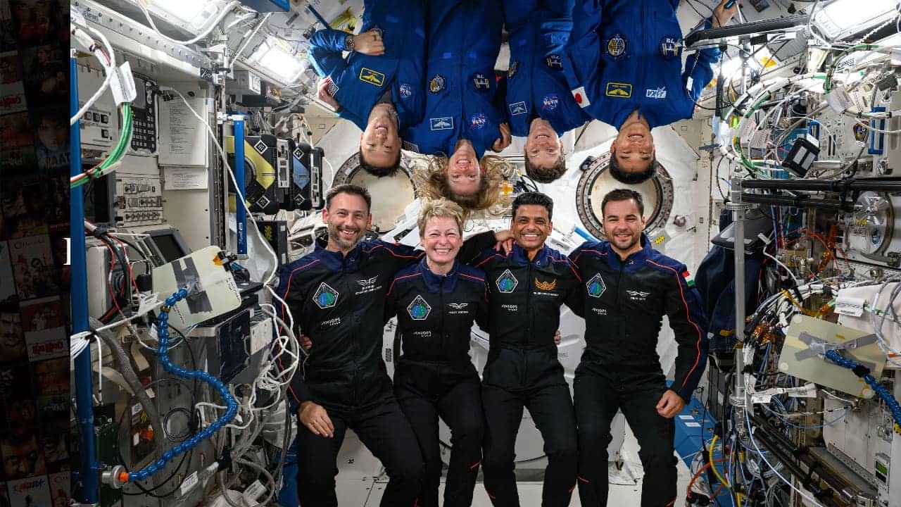 Shubhanshu Shukla: ശുഭാംശു ശുക്ലയും സംഘവും ഭൂമിയിക്ക്; പേടകം അൺഡോക്കിങ് പൂർത്തിയാക്കി;  നാളെ ഭൂമിയിലെത്തും