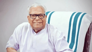 VS Achuthanandan:  വിലാപയാത്രയായി ആലപ്പുഴയിലേക്ക്; ആദര സൂചകമായി സംസ്ഥാനത്ത് 3 ദിവസം ഔദ്യോഗിക ദുഃഖാചരണം