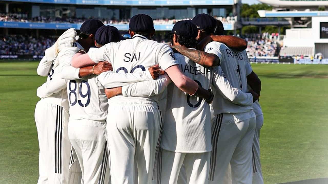 India vs England: നാലാം ടെസ്റ്റിൽ പല തലകളും ഉരുളും; അടുത്ത കളി ഗംഭീറിന് ജയിച്ചേ തീരൂ India vs England: നാലാം ടെസ്റ്റിൽ പല തലകളും ഉരുളും; അടുത്ത കളി ഗംഭീറിന് ജയിച്ചേ തീരൂ