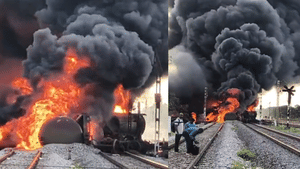Tiruvallur Goods Train Catches Fire: ചെന്നൈയിൽ ചരക്ക് തീവണ്ടിക്ക് തീപ്പിടിച്ചു; 5 ഡീസൽ ബോഗികളിൽ തീ പടരുന്നു, ട്രെയിനുകൾ റദ്ദാക്കി