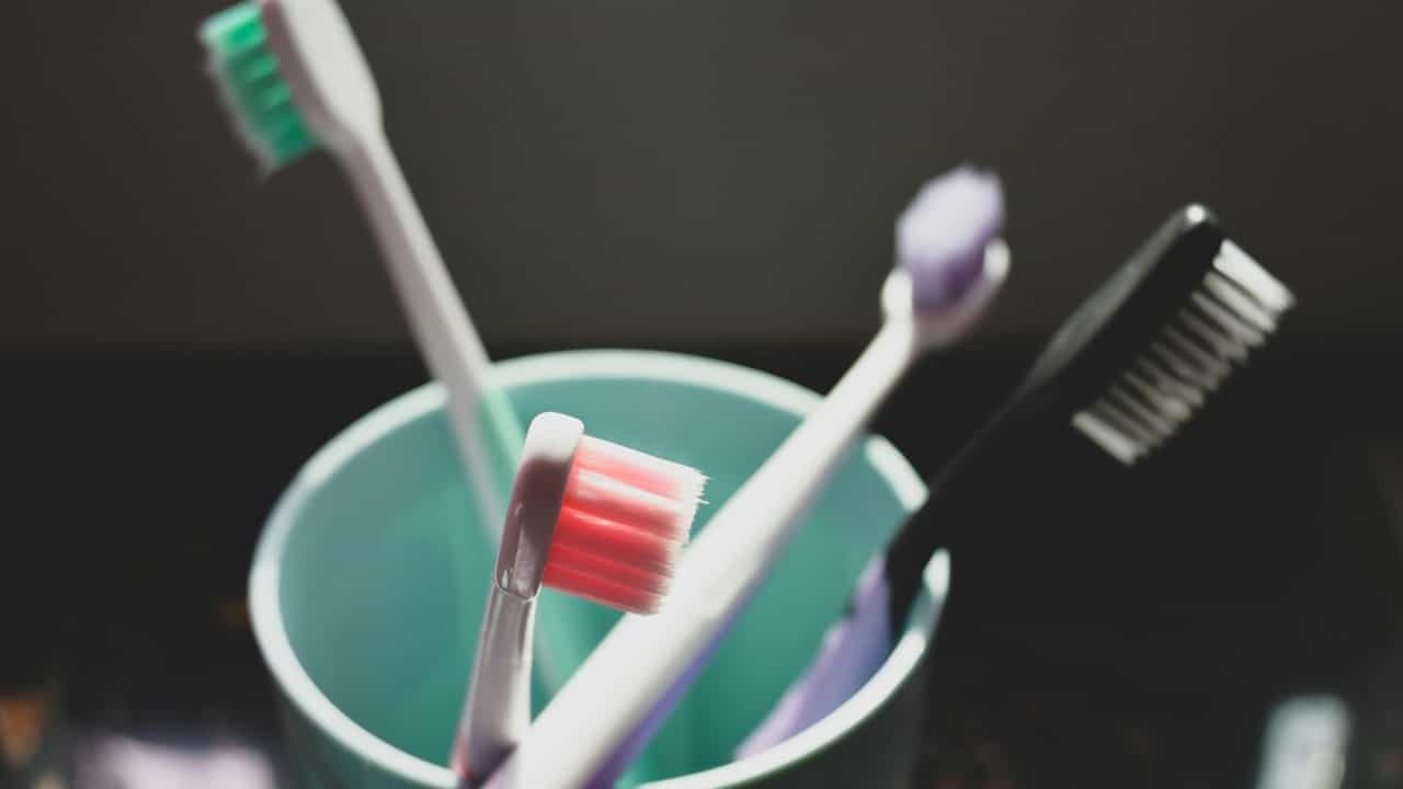 Viral News: വയറുവേദനയുമായി യുവതിയെത്തി, പരിശോധനയില്‍ ഡോക്ടര്‍മാര്‍ കണ്ടത് ഞെട്ടിക്കുന്ന കാഴ്ച