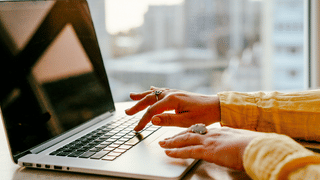 Bank Job 2025: ബാങ്ക് ജോലി ആഗ്രഹിക്കുന്നവര്‍ക്ക് ലോട്ടറി, വരുന്നത് നിയമനക്കാലം