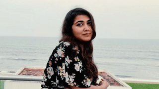 Prarthana Viral Wedding: വൈറലാകാൻ ചെയ്തതാ, ഇപ്പോൾ എയറിലായി; ‘സ്വവർഗ വിവാഹം’ ചെയ്തത് പ്രതികരണം അറിയാനെന്ന് പ്രാർത്ഥന