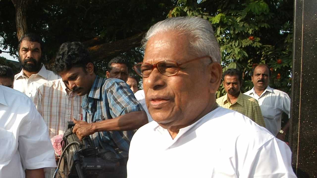 VS Achuthanandan: വിഎസിന്റെ വിയോഗം, സംസ്ഥാനത്ത് നാളെ പൊതുഅവധി