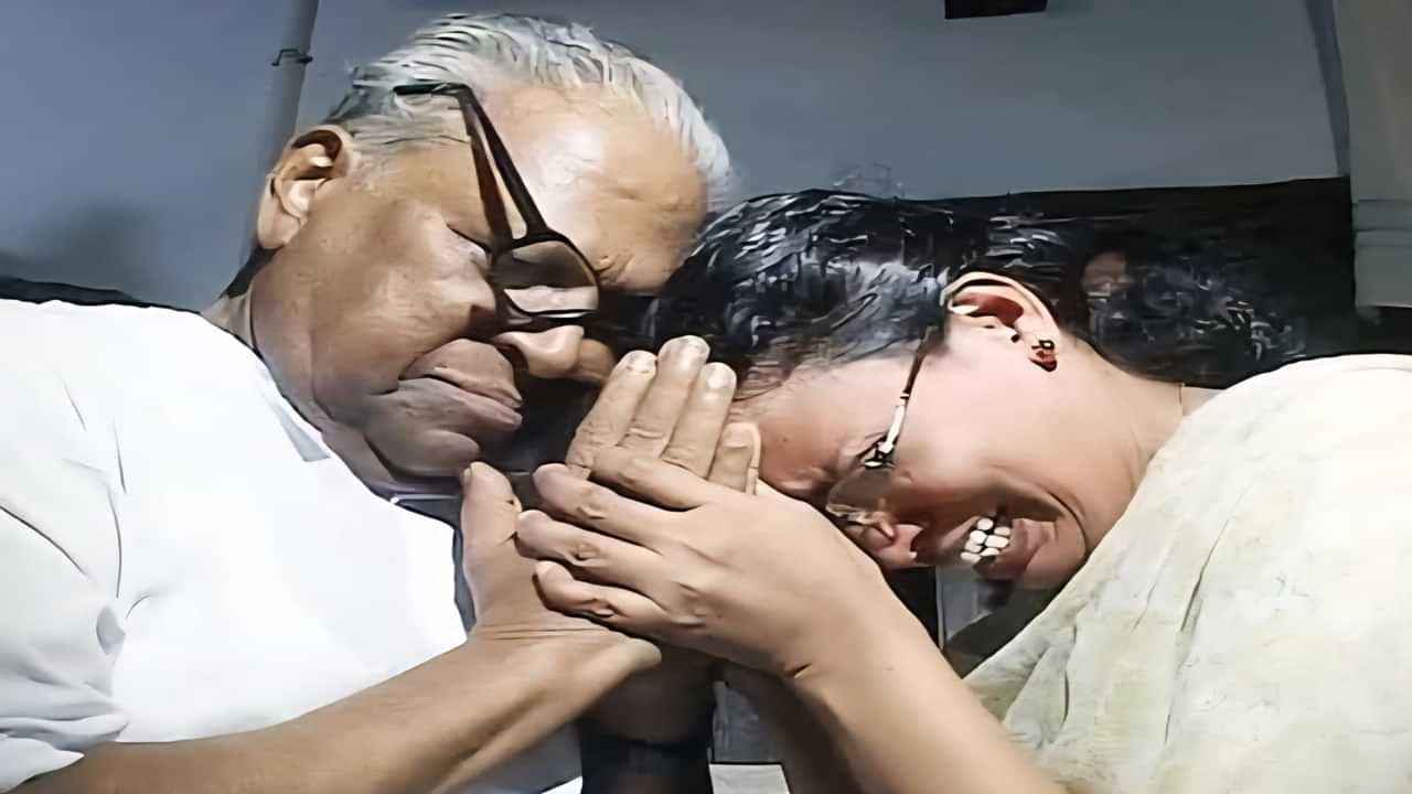VS Achuthanandan: നിസ്സഹായയായി നിന്ന വേളയിൽ ആശ്വാസത്തിൻ്റെ കരസ്പർശമായിരുന്ന സഖാവ്; വിഎസിനെക്കുറിച്ച് കെകെ രമ