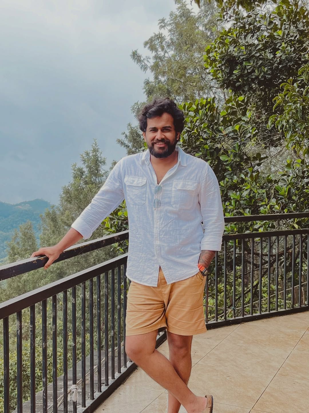 വൈഷ്ണവുമായുള്ള ബന്ധം ഉപേക്ഷിച്ചതിന് ശേഷമാണ് ദിയ അശ്വിനുമായി അടുക്കുന്നത്. നിലവില്‍ ഇരുവരും വളരെ സന്തോഷകരമായ ദാമ്പത്യ ജീവിതം നയിക്കുകയാണ്. ദിയ കൂടെയുണ്ടായിരുന്ന കാലത്ത് വൈഷ്ണവിന്റെ യുട്യൂബ് ചാനലിന് നല്ല റീച്ചുണ്ടായിരുന്നു. 

