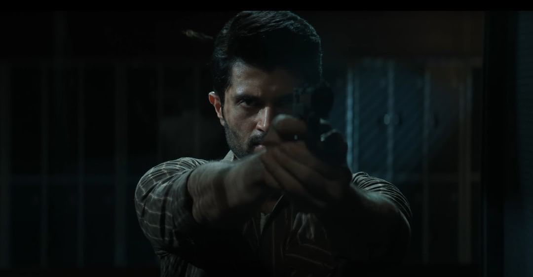 തെലുങ്ക് താരം വിജയ് ദേവരകോണ്ടയുടെ ഏറ്റവും ഹൈപ്പിൽ എത്തുന്ന ചിത്രമാണ് കിങ്ടം. ഗൗതം തിന്നനൂരി സംവിധാനം ചെയ്യുന്ന ചിത്രത്തിൻ്റെ അപ്ഡേറ്റുകൾക്കായി ആരാധകർ കാത്തിരിക്കുകയാണ്.