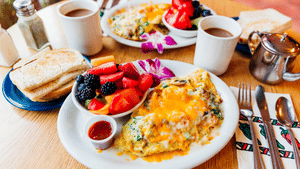 Breakfast Ideas: പ്രാതൽ ആരോഗ്യകരമാക്കാം! വയർവീർക്കൽ ഒഴിവാക്കാൻ ശീലമാക്കേണ്ട ഭക്ഷണങ്ങൾ Breakfast Ideas: പ്രാതൽ ആരോഗ്യകരമാക്കാം! വയർവീർക്കൽ ഒഴിവാക്കാൻ ശീലമാക്കേണ്ട ഭക്ഷണങ്ങൾ