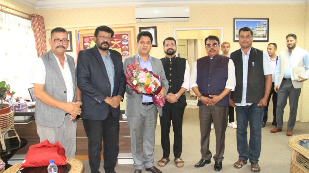 World Malayalee Council: വേള്ഡ് മലയാളി കൗണ്സിലിന്റെ ഇടപെടല്; മലയാളി സംരഭകര്ക്ക് പൂര്ണ പിന്തുണ പ്രഖ്യാപിച്ച് നേപ്പാള് സര്ക്കാര് World Malayalee Council: വേള്ഡ് മലയാളി കൗണ്സിലിന്റെ ഇടപെടല്; മലയാളി സംരഭകര്ക്ക് പൂര്ണ പിന്തുണ പ്രഖ്യാപിച്ച് നേപ്പാള് സര്ക്കാര്