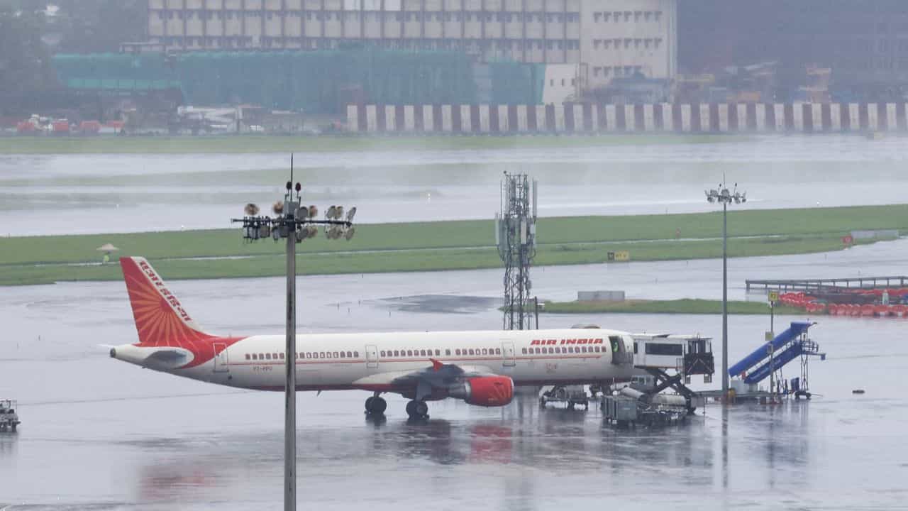 Air-​ India Express‌: പ്രവാസികൾക്ക് തിരിച്ചടി: ഗോവ-കുവൈത്ത് എയർ ഇന്ത്യ സർവീസ് നിർത്തി