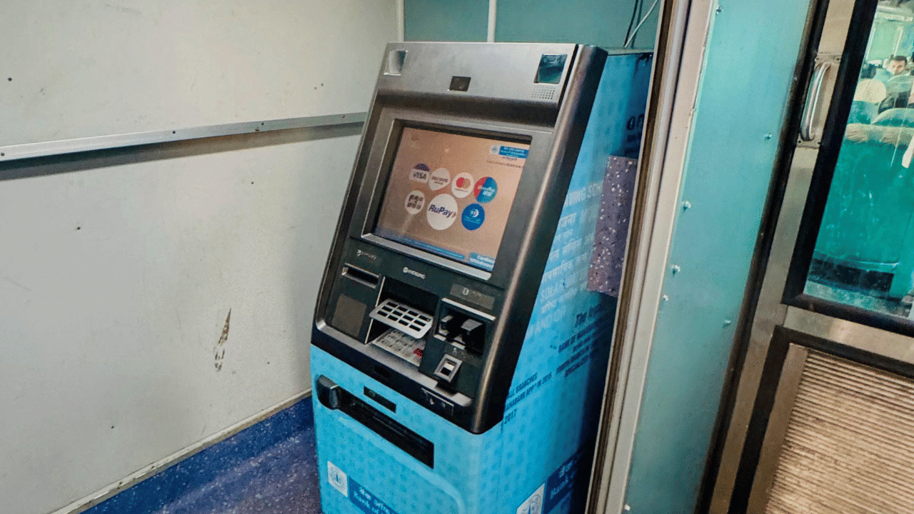 UPI ATM cash withdrawal: യുപിഐ എടിഎം: കാർഡ് രഹിത പണമിടപാട് വിപ്ലവം, മെച്ചപ്പെട്ട സുരക്ഷ ഇനി നിങ്ങളുടെ വിരൽത്തുമ്പിൽ