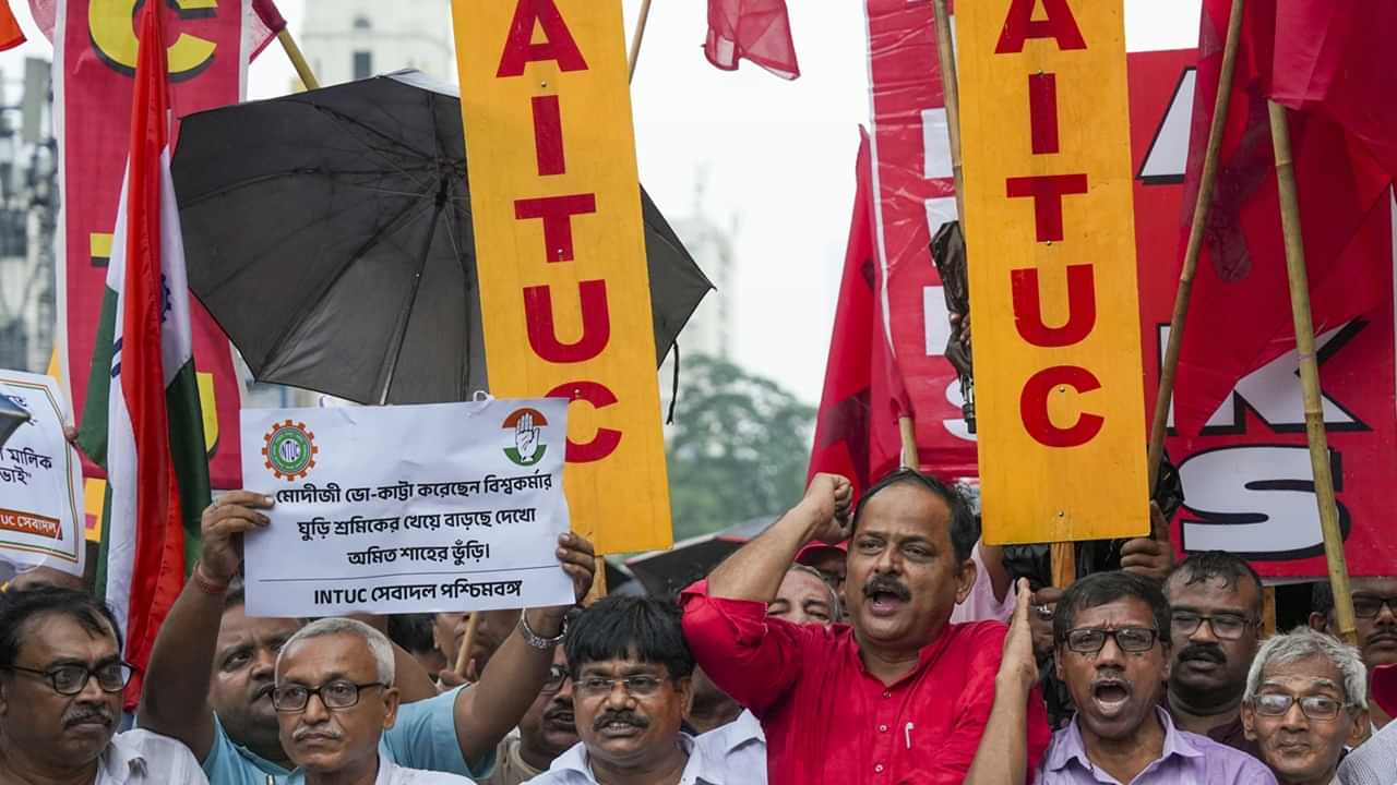 Kerala Private Bus And All India Strike 2025: ഇന്ന് സ്വകാര്യ ബസ് സമരം, നാളെ ദേശീയ പണിമുടക്ക്; ജനജീവിതം സ്തംഭിക്കും; അവധി കിട്ടുമോ?