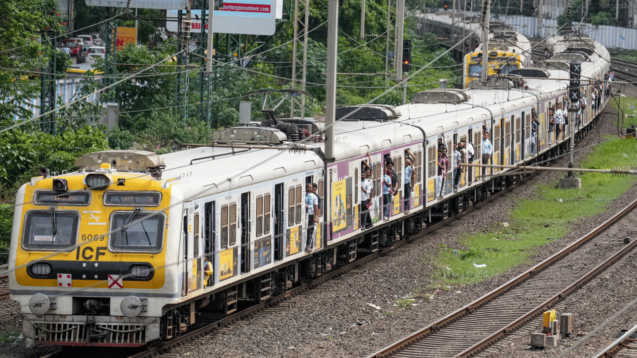 Railway Trip Package : ഉത്സവകാലയാത്ര ആഘോഷമാക്കാം : റെയിൽവേയുടെ പുതിയ പദ്ധതിയിൽ മടക്കയാത്രയ്ക്ക് 20% കിഴിവ്
