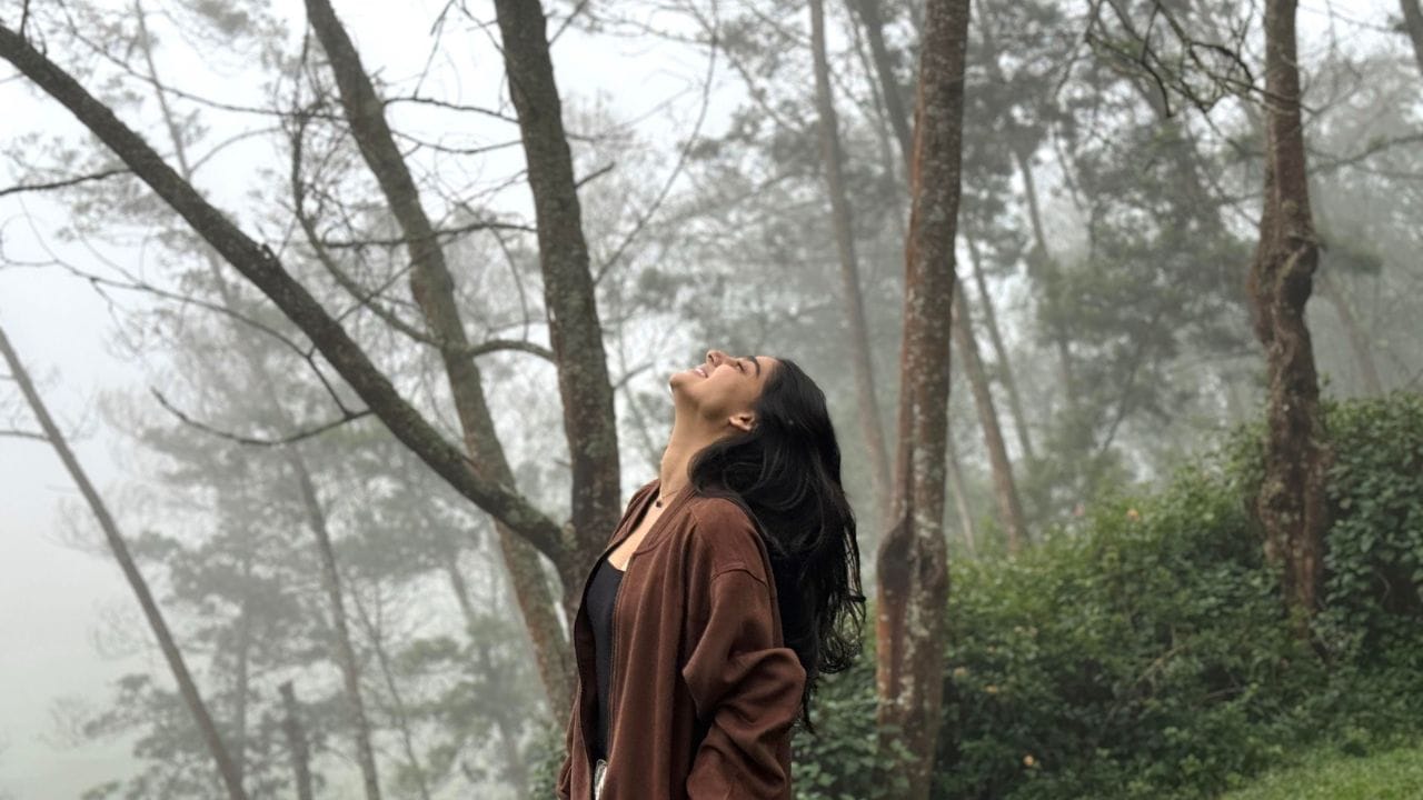 ടൂറിസ്റ്റ് ഫാമിലി' എന്ന ചിത്രത്തിന്റെ സംവിധായകൻ അഭിഷൻ ജിവിന്ത് നായകനായി എത്തുന്ന ചിത്രത്തിൽ, സൗന്ദര്യ രജനികാന്തിന്റെ സയൺ പിക്ചേഴ്സും എംആർപി എന്റർടൈൻമെന്റും ചേർന്നാണ് നിർമ്മാണം. 