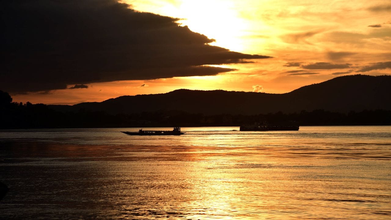 പ്രകൃതിയുടെ സൗന്ദര്യത്തില് മുഴുകുന്നത് തിരക്കേറിയ ജീവിതത്തില് നിന്ന് ഒരു ചെറിയ ഇടവേളയെടുത്ത് മനസ്സിനെ ശുദ്ധീകരിക്കാന് സഹായിക്കുന്നു.