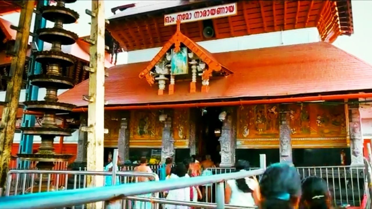 ​ഗുരുവായൂരിൽ വെച്ച് നടക്കുന്ന വിവാഹബന്ധങ്ങൾ ഇല്ലാകില്ലെന്നും അത് നിലനിർത്തുന്നതിന് ​ഗുരുവായൂരപ്പന് ശ്രമിക്കുമെന്നുമാണ് വിശ്വാസം.