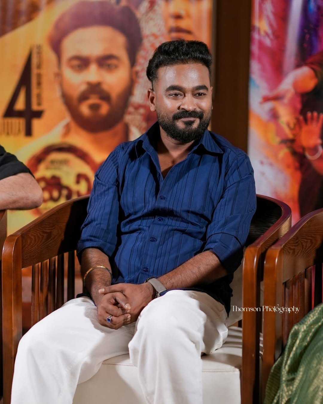 ജിസേല്‍-അനുമോള്‍ പോരാണ് ഇപ്പോള്‍ ബിഗ് ബോസിലെ ചര്‍ച്ചാ വിഷയം. ജിസേല്‍ അനുമതിയില്ലാതെ മേക്കപ്പ് വസ്തുക്കള്‍ ഉപയോഗിക്കുന്നുവെന്ന് അനുമോള്‍ ആരോപിക്കുന്നു. ഇത് കണ്ടെത്താന്‍ അനുമോള്‍ നടത്തിയ ശ്രമങ്ങളും പ്രശ്‌നങ്ങള്‍ക്ക് കാരണമായി.