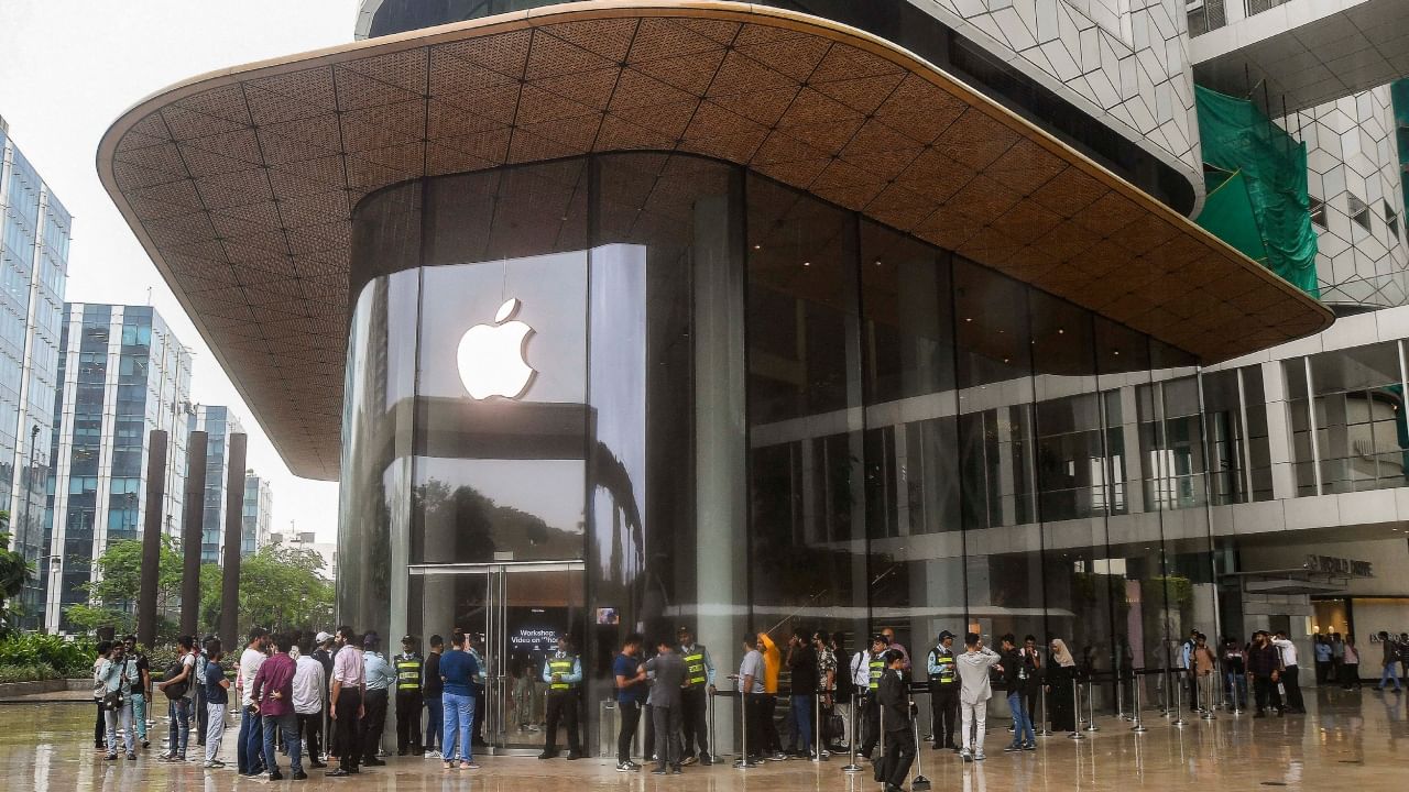 Apple: ഇന്ത്യയിൽ കൂടുതൽ റീട്ടെയിൽ സ്റ്റോറുകൾ തുറക്കാനൊരുങ്ങി ആപ്പിൾ; യുഎഇയിലും പുതിയ സ്റ്റോറുകൾ