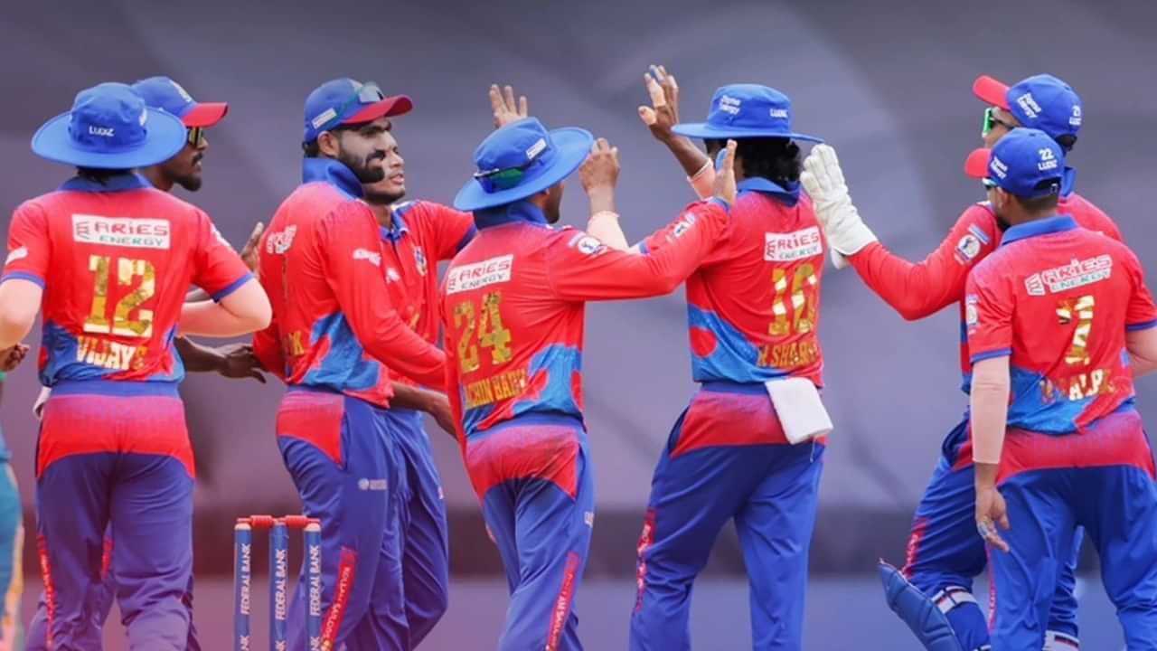 KCL 2025: അഖില് എംഎസിന്റെ തകര്പ്പന് ഫിനിഷിങ്; ഏരീസ് കൊല്ലം സെയിലേഴ്സിന് അവിശ്വസനീയ ജയം KCL 2025: അഖില് എംഎസിന്റെ തകര്പ്പന് ഫിനിഷിങ്; ഏരീസ് കൊല്ലം സെയിലേഴ്സിന് അവിശ്വസനീയ ജയം