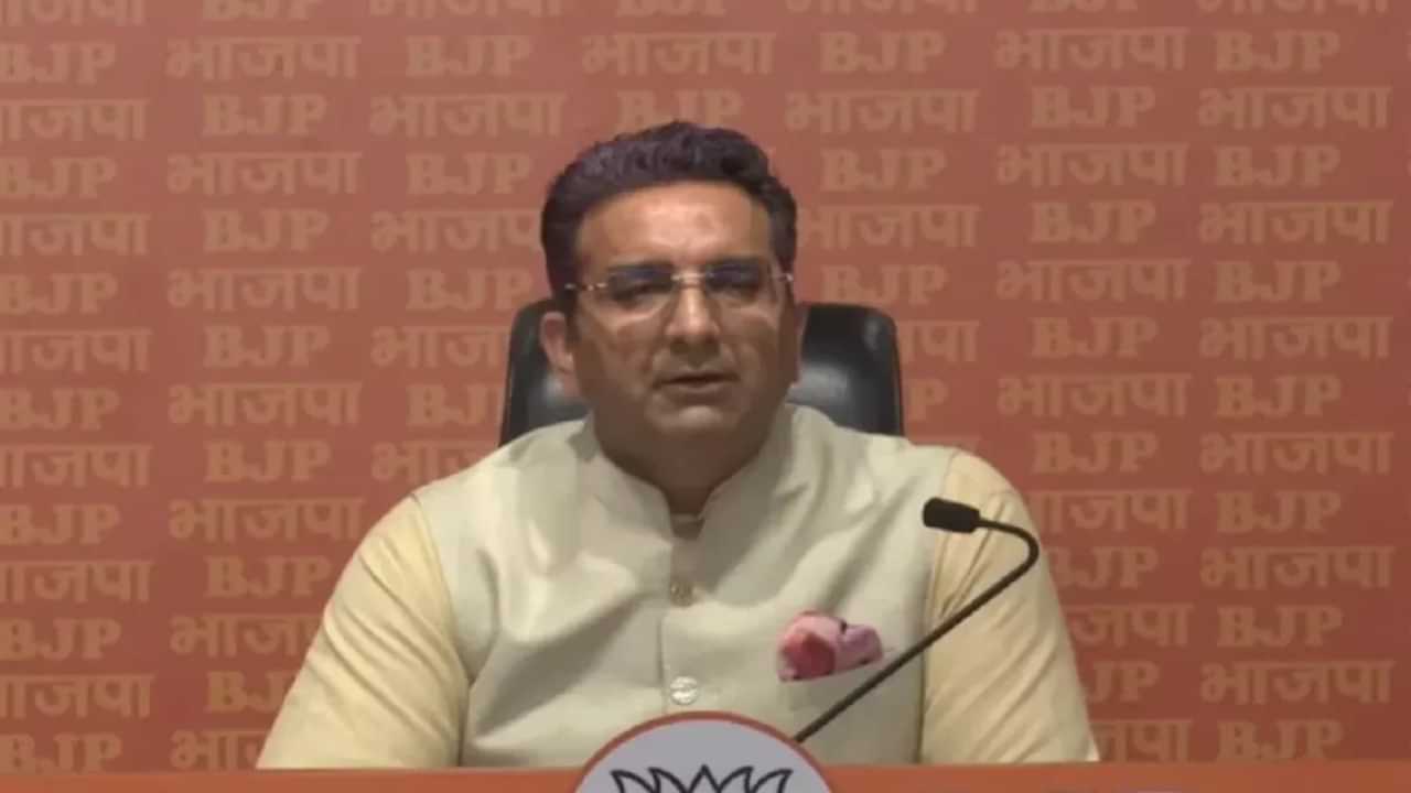 Rahul Gandhi: തിരഞ്ഞെടുപ്പ് കമ്മീഷനിൽ വിശ്വാസമില്ലെങ്കിൽ ലോക്സഭാംഗത്വം രാജിവെയ്ക്കൂ; രാഹുൽ ഗാന്ധിയോട് ബിജെപി