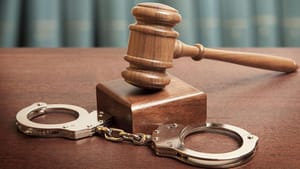 Case Against School Students: നല്ല ഷർട്ടിട്ട് സ്കൂളിലെത്തി, പിന്നാലെ മർദനം; തിരുവനന്തപുരത്ത് പ്ലസ് ടു വിദ്യാർത്ഥികൾക്കെതിരെ കേസ്