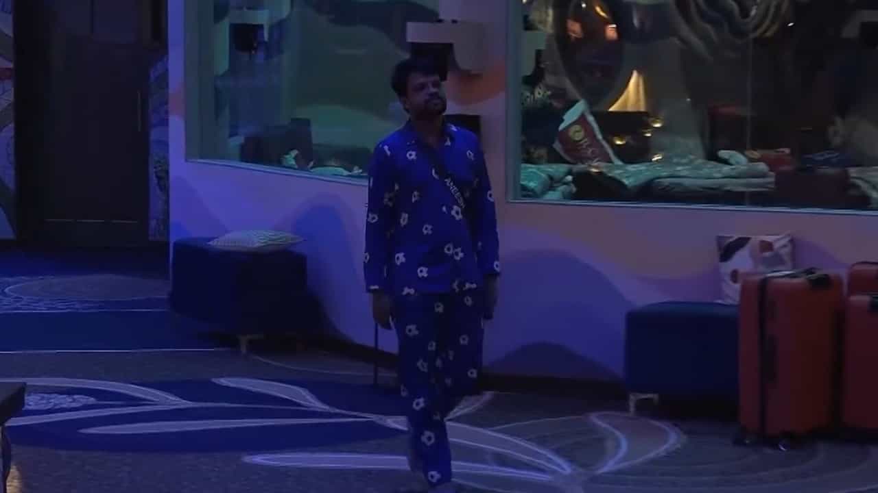 Bigg Boss Malayalam Season 7: ആദ്യ ആഴ്ചയിലെ ക്യാപ്റ്റൻ കോമണർ അനീഷ്; എല്ലാവരെയും പറ്റിച്ച് ബിഗ് ബോസിൻ്റെ ഏഴിൻ്റെ പണി