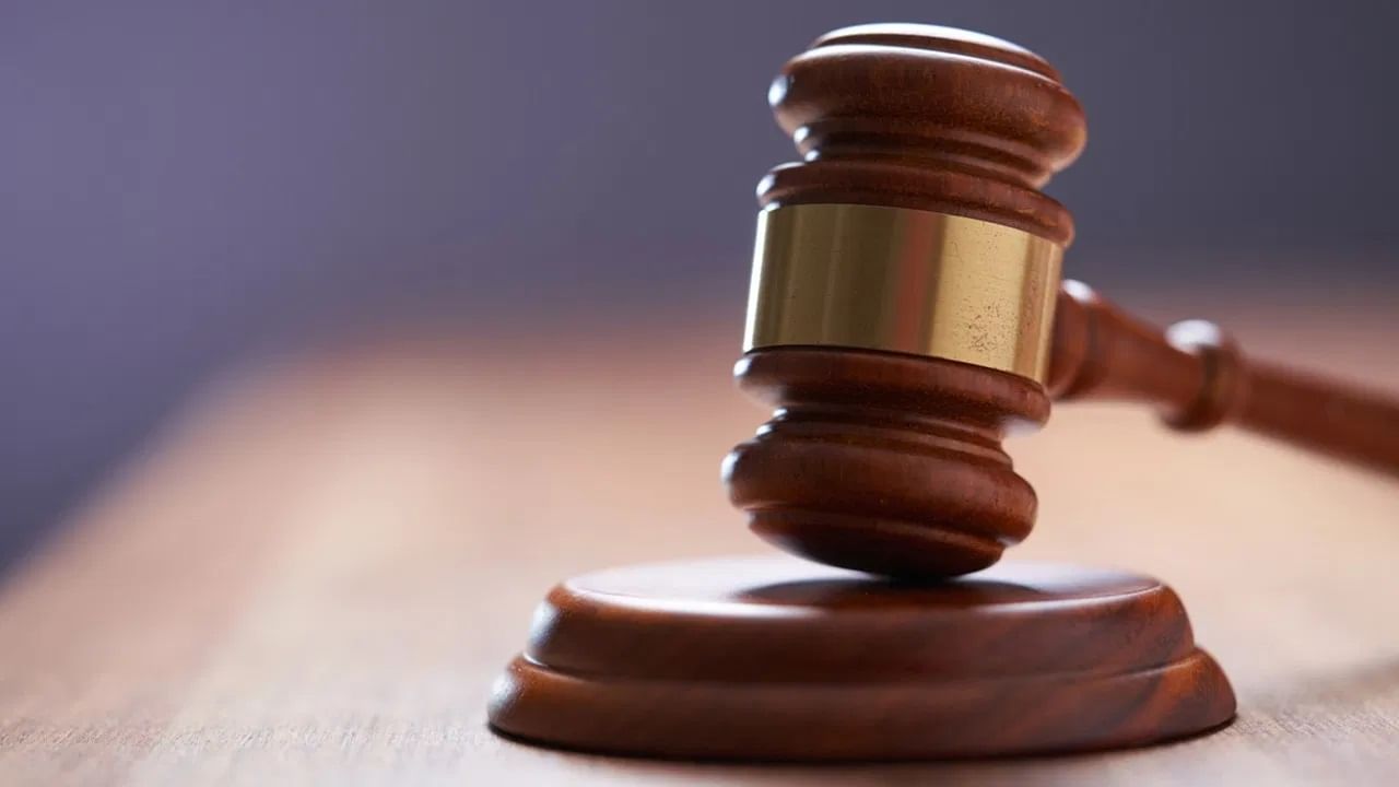 Viral News: കൊലക്കേസില്‍ നിന്ന് രക്ഷപ്പെടാന്‍ ശാസ്ത്രത്തെ കൂട്ടുപിടിച്ച് കെമിസ്ട്രി പ്രൊഫസര്‍, ഒടുവില്‍