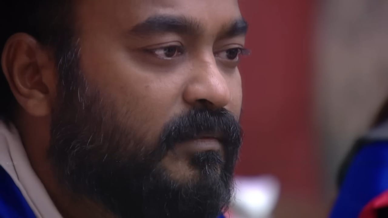 "വീട്ടിൽ നെഗറ്റീവ് അടിച്ചിട്ടുണ്ടാവുമല്ലേ" എന്ന് അക്ബർ ചോദിക്കുന്നതിന് ശരത് മറുപടി പറയുന്നില്ല. "അതിൽ കാര്യമില്ല, അതൊക്കെ പൊട്ടിപ്പോകും" എന്ന് അക്ബർ തുടരുന്നു. ബിൻസി വിഷയമാണെന്നതിൻ്റെ സൂചനയായി ഈ സമയത്ത് ഷാനവാസിനെ വിഡിയോയിൽ കാണിക്കുന്നുണ്ട്.