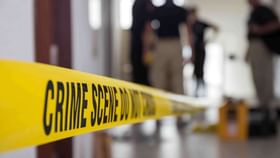 ജന്മദിനത്തിൽ നൽകിയ സമ്മാനത്തെചൊല്ലി തർക്കം; ഭാര്യയെയും അമ്മയെയും ജന്മദിനത്തിൽ നൽകിയ സമ്മാനത്തെചൊല്ലി തർക്കം; ഭാര്യയെയും അമ്മയെയും