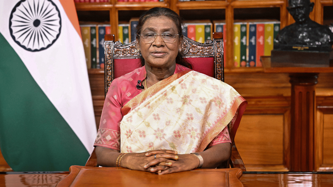 President Droupadi Murmu: ‘രാജ്യവിഭജനത്തിന്റെ വേദന ഒരിക്കലും മറക്കരുത്, ഏറ്റവും വേഗത്തില്‍ വളരുന്ന സാമ്പത്തിക ശക്തിയായി നാം മാറി’; രാഷ്ട്രപതി