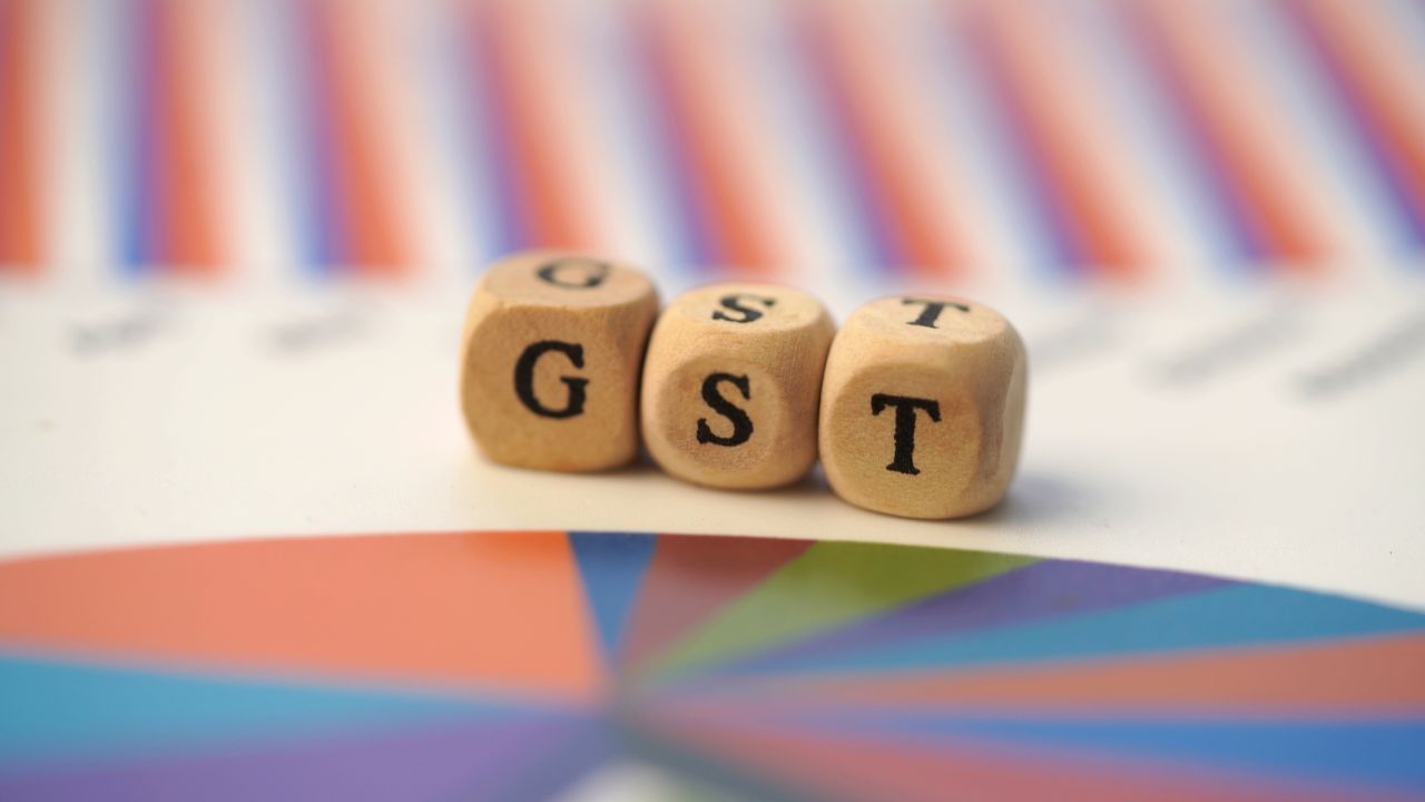 GST Cuts On Medicines: രോ​ഗികൾക്ക് ആശ്വാസം! കാൻസർ ഉൾപ്പെടെ അവശ്യ മരുന്നുകളിൽ ജിഎസ്ടി ഇളവ്