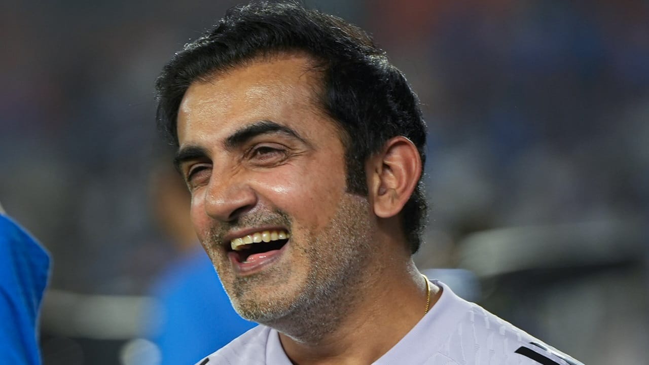 ഇന്ത്യയുടെ ടി20 ക്രിക്കറ്റിന് ഗംഭീര് പുതിയ വിഷന് കൊണ്ടുവന്നുവെന്ന് ചോപ്ര പറഞ്ഞു. ടി20യില് ഗംഭീര് പുതിയ നയം രൂപീകരിച്ചെന്നും ചോപ്ര അഭിപ്രായപ്പെട്ടു (Image Credits: PTI)