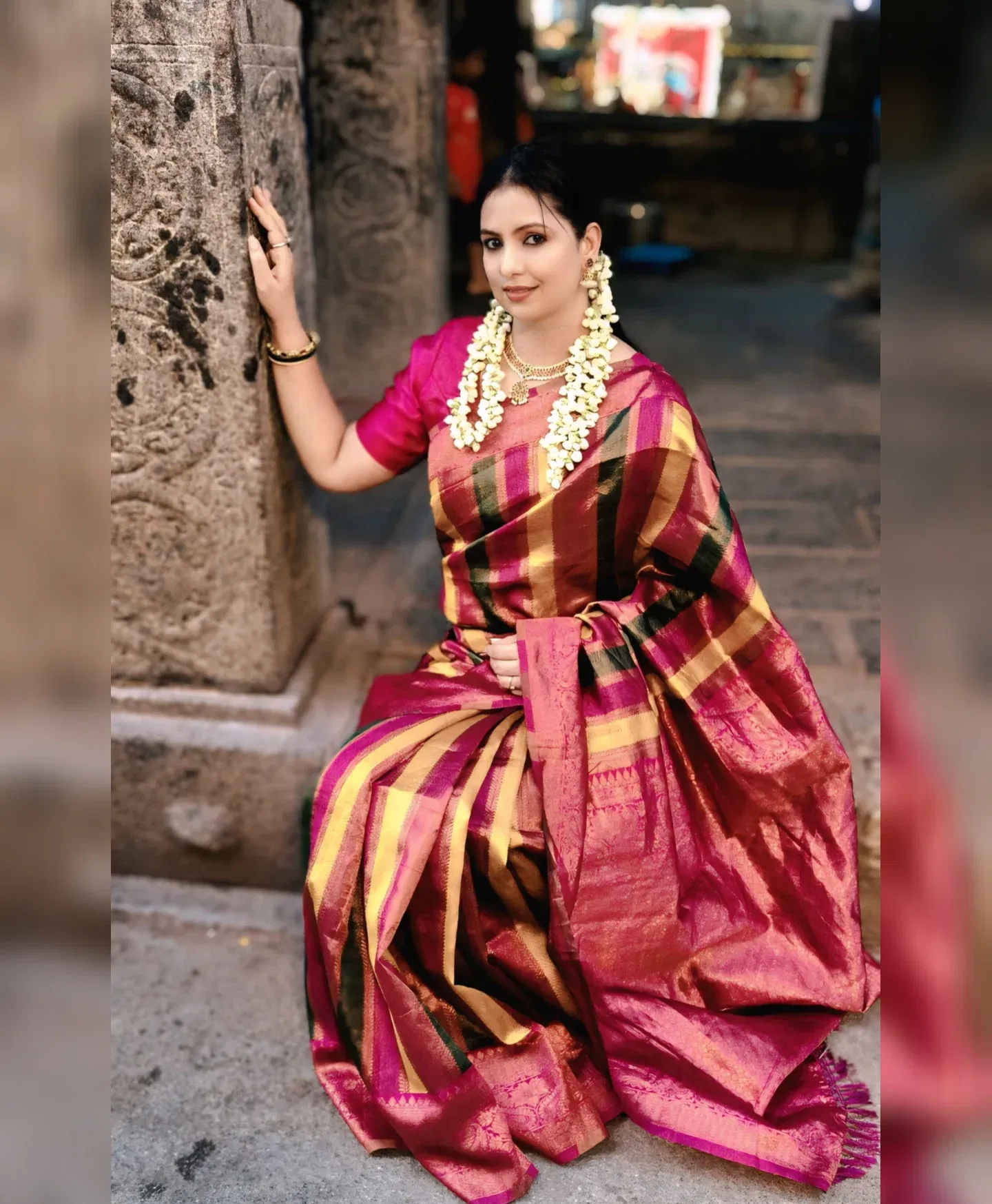 മുഹമ്മദ് ഷമിയ്ക്കെതിരെ ഒളിയമ്പുമായി മുൻ ഭാര്യ ഹസിൻ ജഹാൻ. തൻ്റെ ഇൻസ്റ്റഗ്രാം ഹാൻഡിലിലൂടെയാണ് ഹസിൻ ജഹാൻ ഷമിക്കെതിരെ രംഗത്തുവന്നത്. ന്യൂസ്24ന് നൽകിയ അഭിമുഖത്തിൽ ഷമി നടത്തിയ പരാമർശങ്ങൾക്കെതിരെയാണ് ഹസിൻ്റെ ഇൻസ്റ്റഗ്രാം പോസ്റ്റ്. (Image Courtesy- Hasin Jahan Instagram)