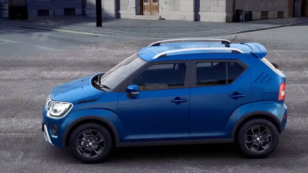 മാരുതി ആള്ട്ടോ കെ10: 10,000 രൂപ, മാരുതി എസ്-പ്രസ്സോ: 10,000 രൂപ, മാരുതി വാഗണ് ആര്: 10,000 രൂപ, മാരുതി സെലേറിയോ: 5,000 രൂപ, മാരുതി സ്വിഫ്റ്റ്: 15,000 രൂപ, മാരുതി ഇഗ്നിസ്: 20,000 രൂപ, മാരുതി ബലേനോ: 10,000 രൂപ, മാരുതി ഫ്രോങ്ക്സ്: 20,000 രൂപ വരെ, മാരുതി ഗ്രാന്ഡ് വിറ്റാര: 15,000 രൂപ വരെ, മാരുതി ജിംനി: 10,000 രൂപ എന്നിങ്ങനെയാണ് ഓഫര്.