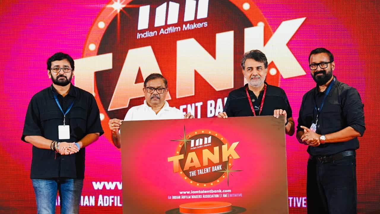 അഭിനയരംഗത്തേക്ക് വരാൻ ആഗ്രഹിക്കുന്നവർക്ക് ചൂഷണങ്ങൾ ഇല്ലാതെ അവസരം; പരസ്യ ചിത്ര സംവിധായകരുടെ വെബ്സൈറ്റ് പ്രകാശനം ചെയ്തു