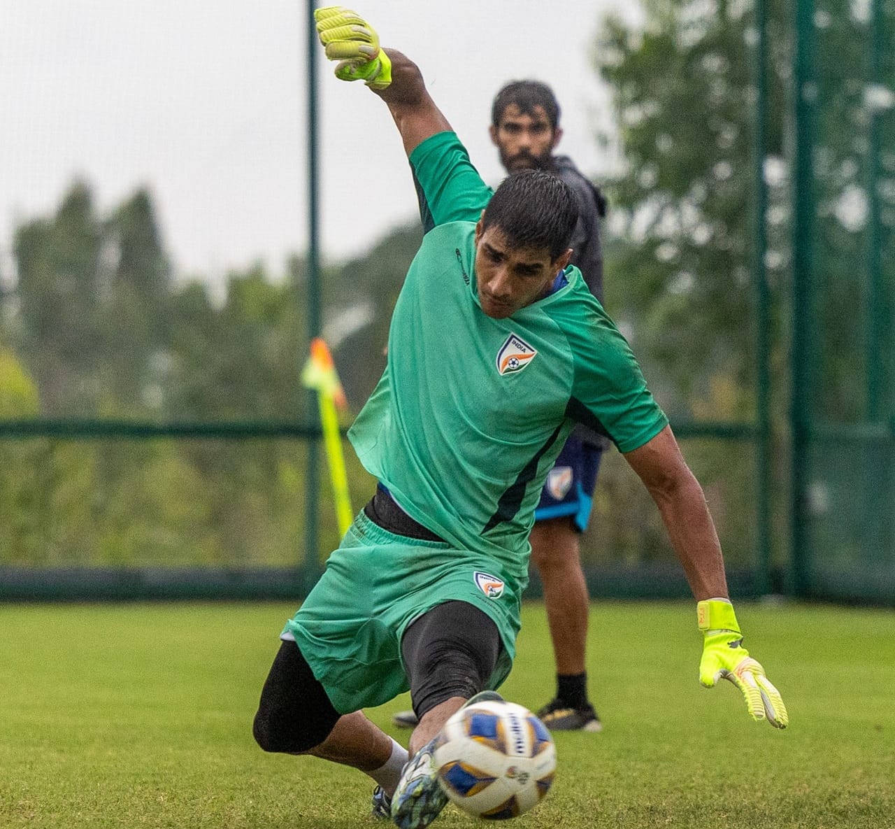 എല്ലാ മത്സരങ്ങളും ഫാന്കോഡില് കാണാം. മറ്റ് ഗ്രൂപ്പുകളില് കിര്ഗിസ് റിപ്പബ്ലിക്, തുര്ക്ക്മെനിസ്ഥാന്, ഉസ്ബെക്കിസ്ഥാന്, ഒമാന് എന്നീ ടീമുകള് ഉള്പ്പെടുന്നു (Image Credits: facebook.com/TheIndianFootballTeam)