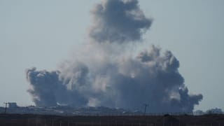 London Arson Attack: ലണ്ടനിൽ ഇന്ത്യൻ റെസ്റ്റോറൻ്റിന് തീവച്ചു; 5 പേർ ഗുരുതരാവസ്ഥയില്‍;  പ്രതി 15കാരൻ