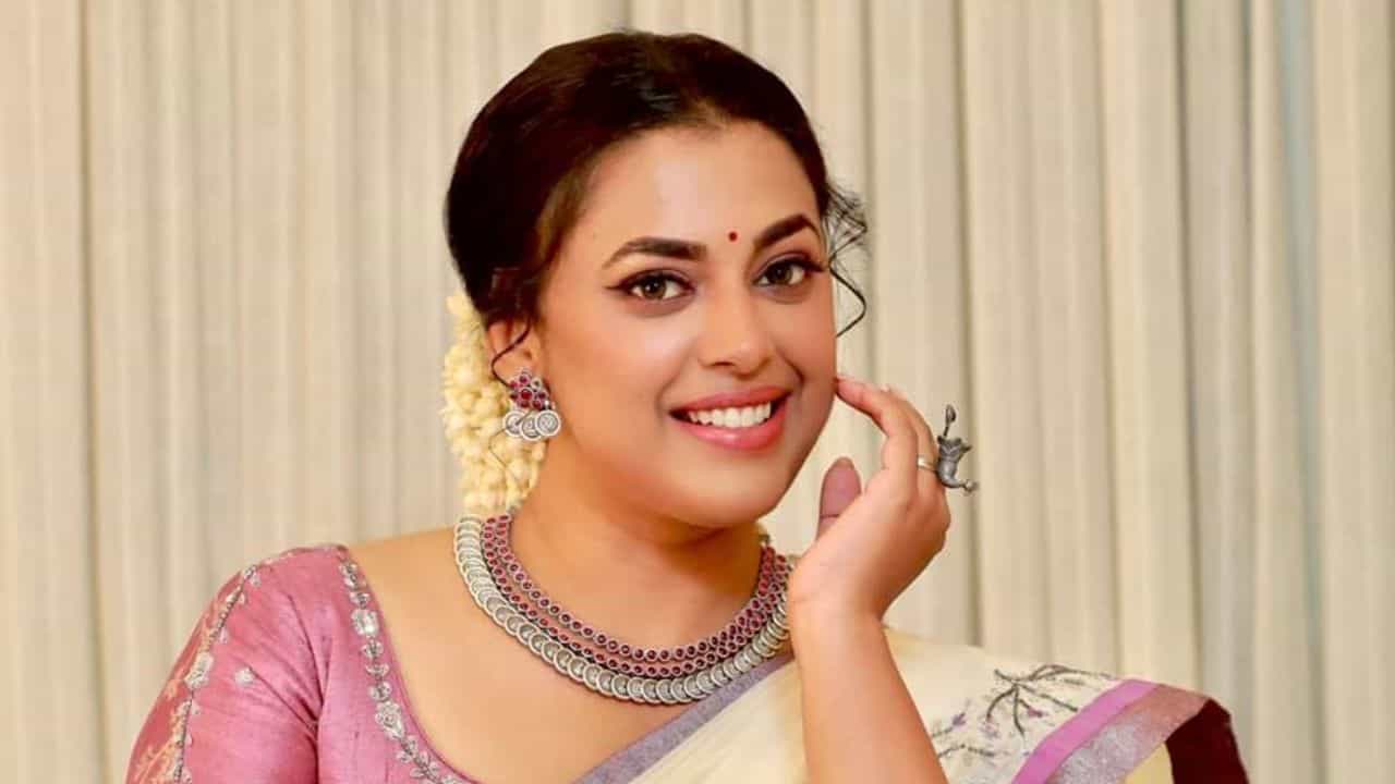 Jewel Mary: കുഞ്ഞു വേണമെന്ന് ഭയങ്കര ആ​ഗ്രഹമായിരുന്നു; അടുത്ത ജന്മത്തിലെങ്കിലും അത് സാധിക്കണം: ജുവൽ മേരി