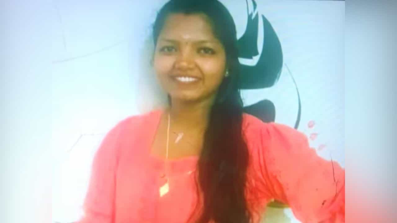 Balusseri Woman Death: ബാലുശ്ശേരിയിൽ യുവതി ഭര്‍തൃവീട്ടില്‍  മരിച്ച നിലയില്‍; വീട്ടിലുണ്ടായിരുന്നത് രണ്ടു വയസുള്ള മകന്‍ മാത്രം